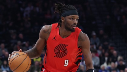 开云权威入口-好球员！格兰特18中11&amp;三分8中3砍30分9板4助 拼下4前场板