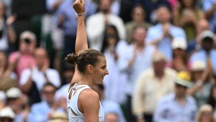 开云官方平台-卡普触底反弹胜温网2号种子 5年后重返大满贯决赛